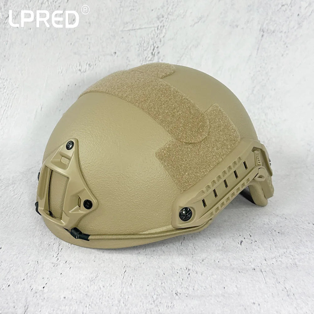 Casque anti-impact haute sécurité de couleur beige avec fixation velcro et design ergonomique