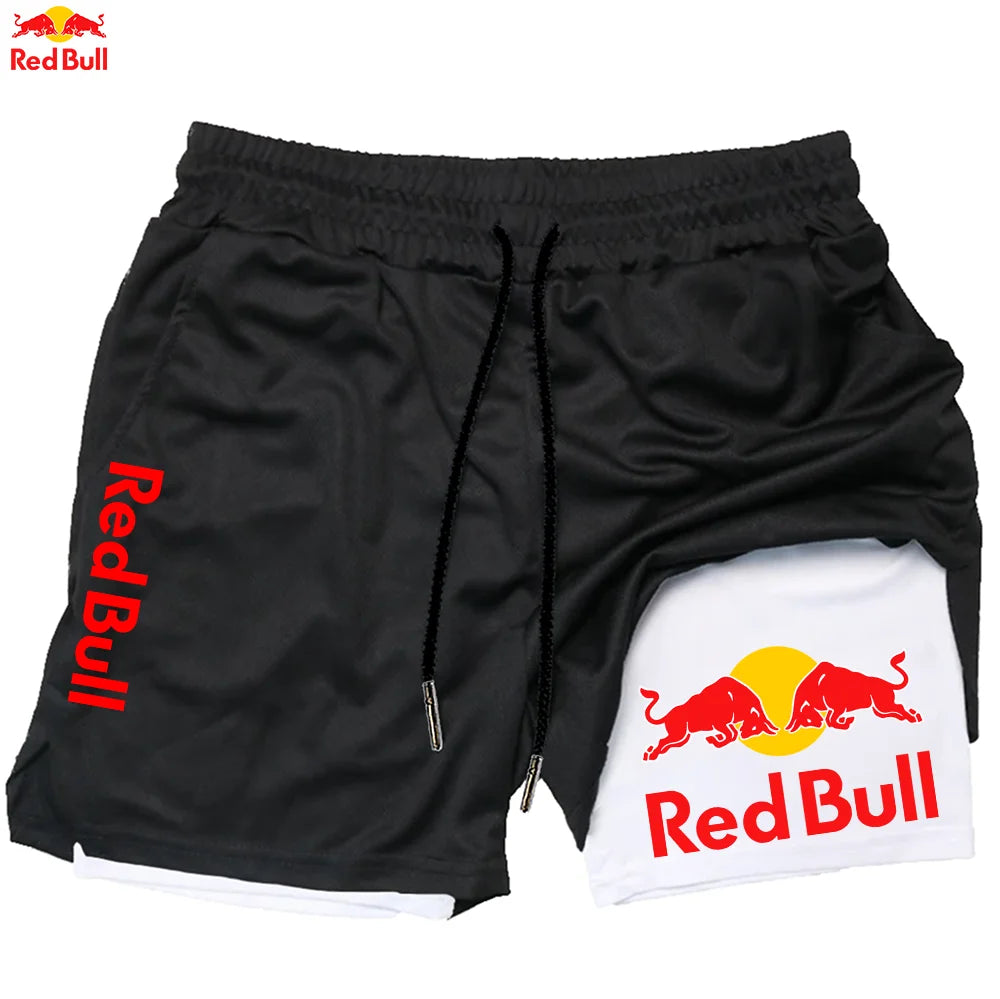 Short Red Bull sport en noir et blanc avec le logo emblématique Red Bull sur le côté