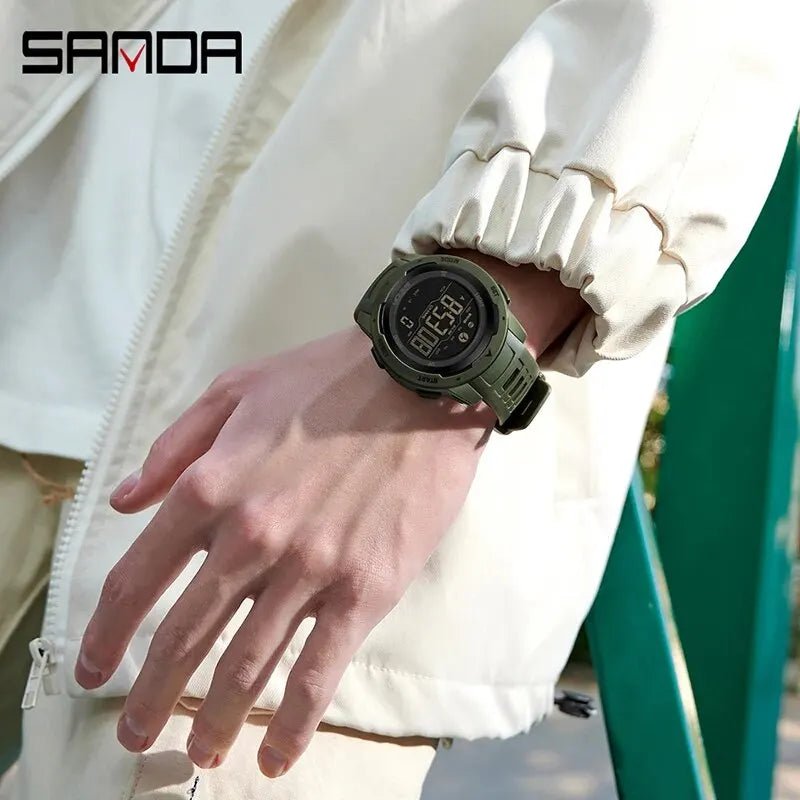 Montre Homme Résistante SANDA Tactique en Vert Olivâtre - Sentinelle Alpha
