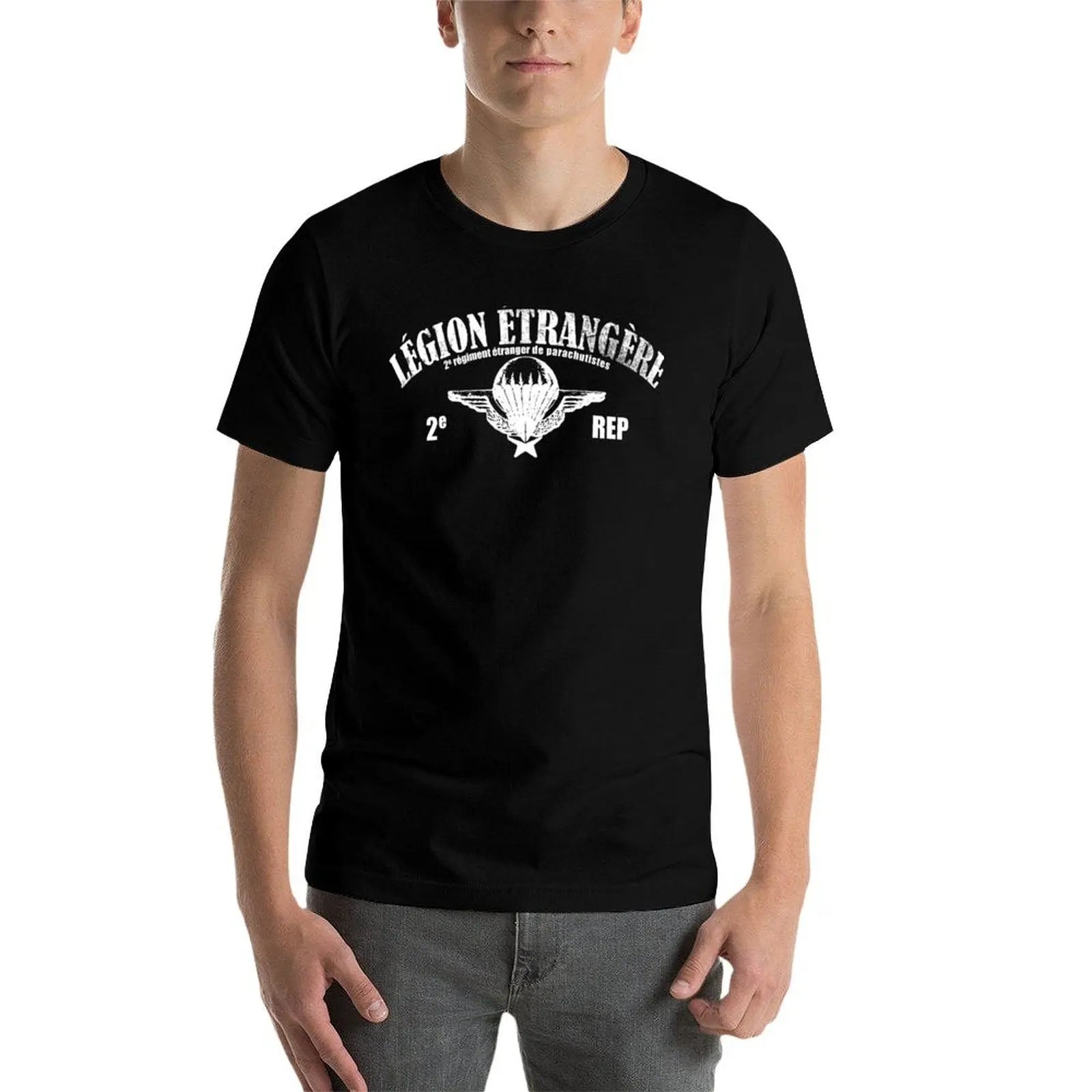 T-shirt Légion Étrangère noir avec design emblématique pour les passionnés de l'armée